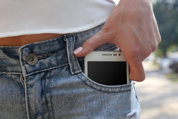 36 Pocket Dial Fails That Will Make You Double-Check Your Phone Right Now