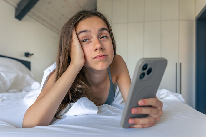36 Pocket Dial Fails That Will Make You Double-Check Your Phone Right Now