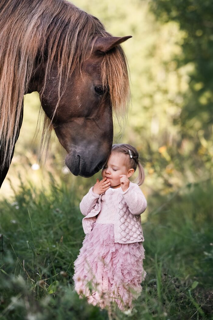 Pets And People – "Gentle" By Jaana Vuola
