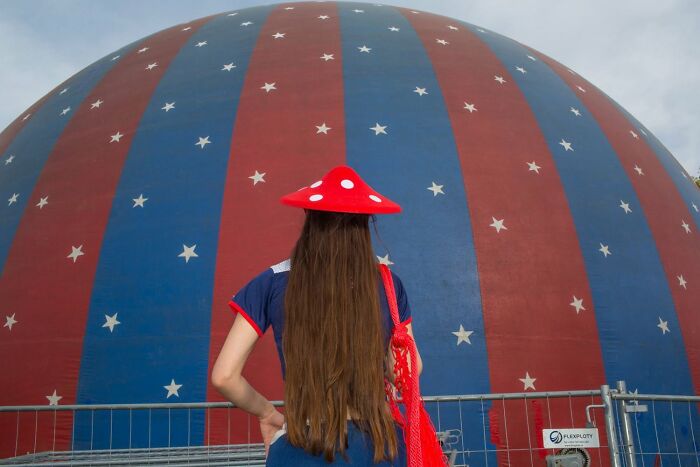 31 Street Photos That Might Just Trick Your Brain (Look Twice!)