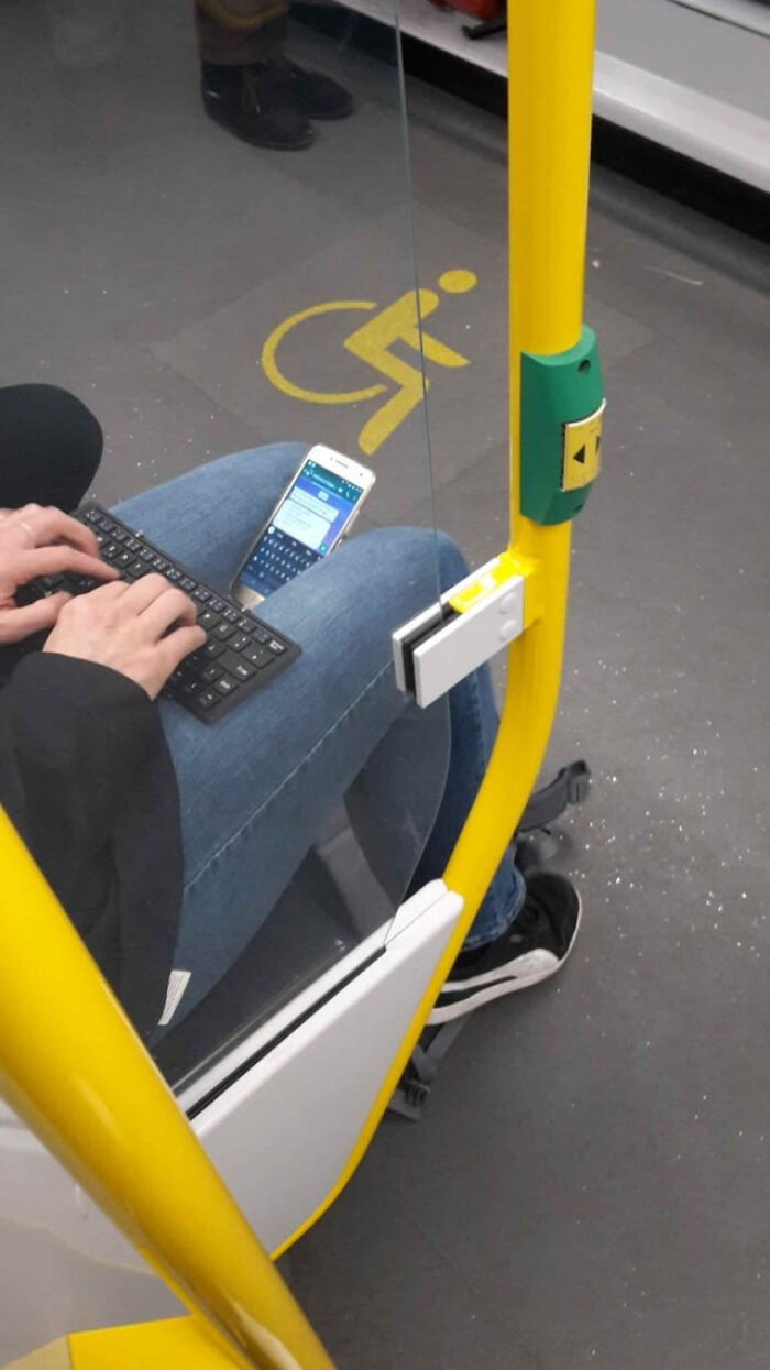 That Blursed Texting Experience