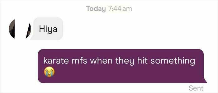 Let's Dive Into the Weirdest (And Funniest) Tinder Messages Ever!