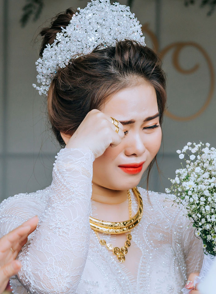 These Wedding Moments Scream "Divorce Incoming!" and It's Hilariously Awkward
