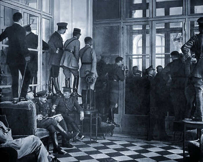 Wait, They Really Took Photos Like This? A Wild Tour Through History!