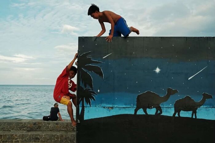 Wait, This Photographer Nailed Childhood Moments Like A Pro!