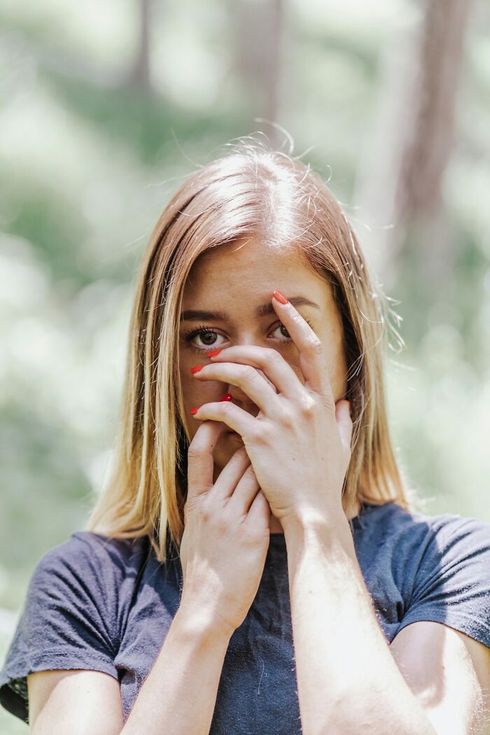 Wait, People Actually Shared Their Super Creepy "Get Me Outta Here!" Moments