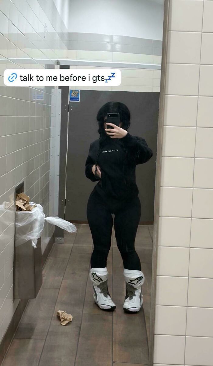 Instagram Pics That Turned Reality Into a Comedy Show