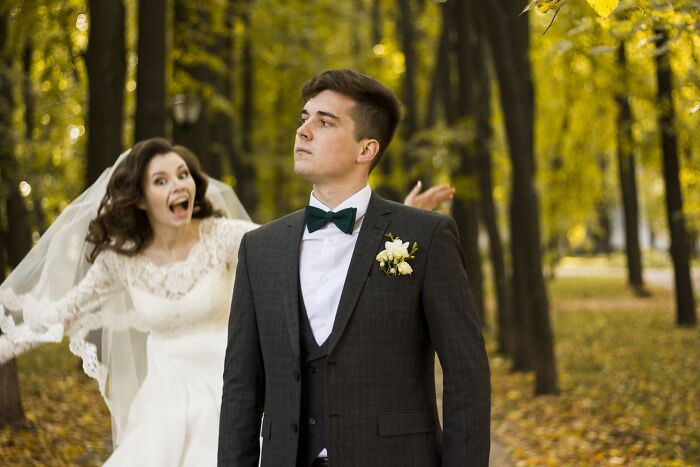 Wait, People Actually Shared Their Most Cringe Wedding Photos?! (43 Pics of Pure Comedy)