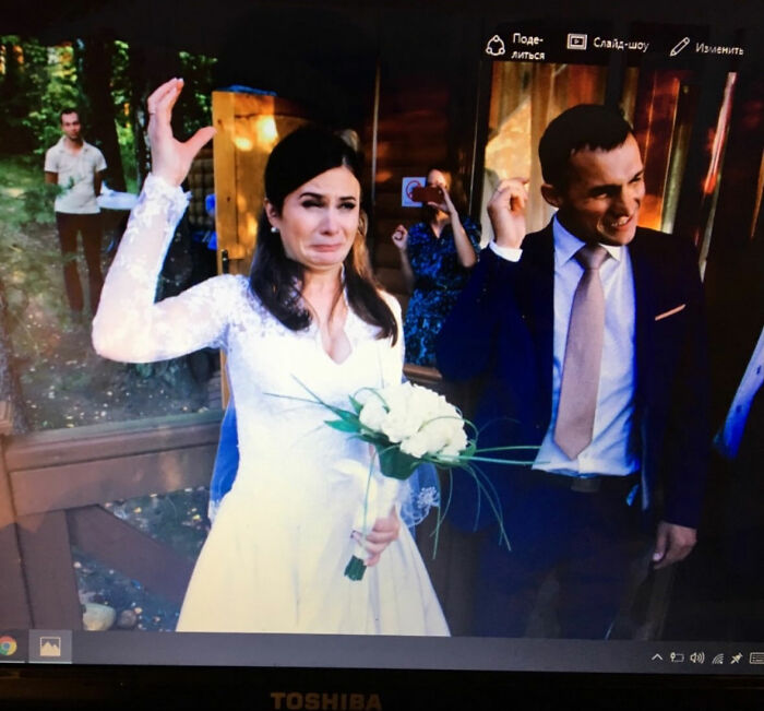 Wait, People Actually Shared Their Most Cringe Wedding Photos?! (43 Pics of Pure Comedy)