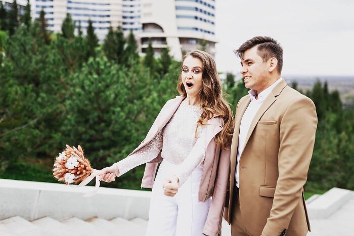 Wait, People Actually Shared Their Most Cringe Wedding Photos?! (43 Pics of Pure Comedy)