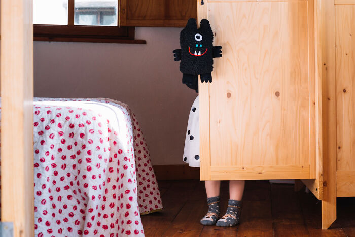 Spooky Childhood Stories That Your Parents NEVER Want To Talk About