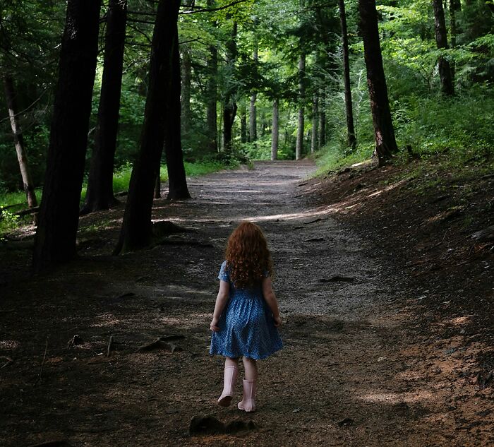 Spooky Childhood Stories That Your Parents NEVER Want To Talk About