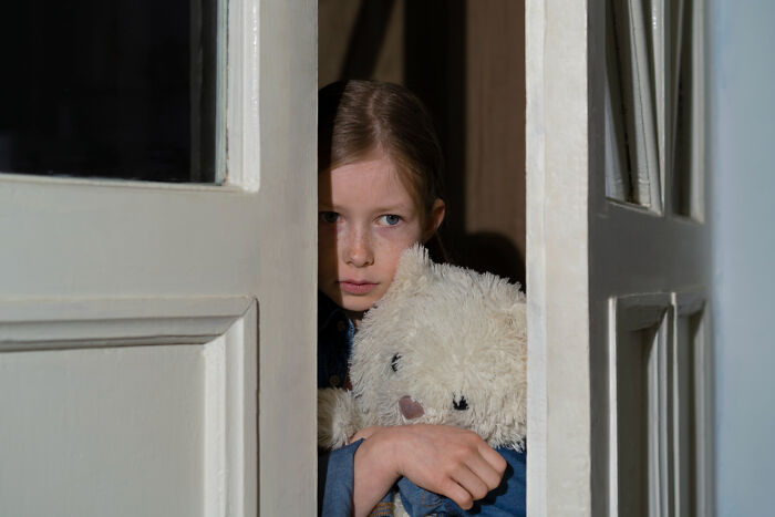 Spooky Childhood Stories That Your Parents NEVER Want To Talk About