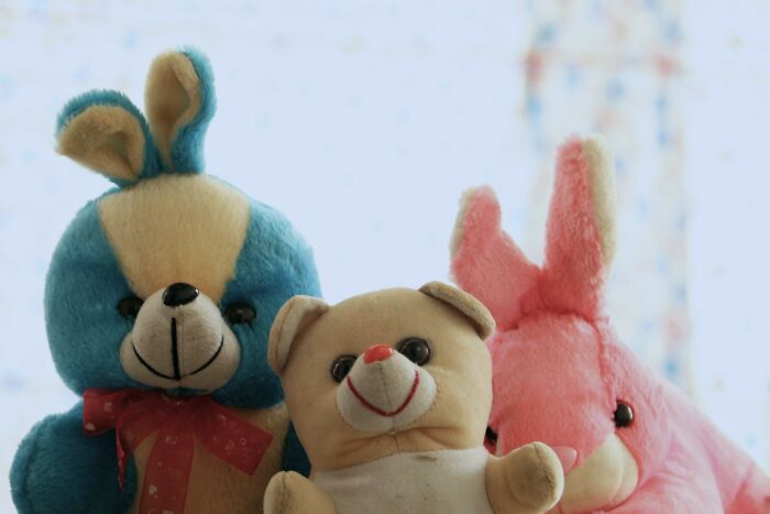 Spooky Childhood Stories That Your Parents NEVER Want To Talk About