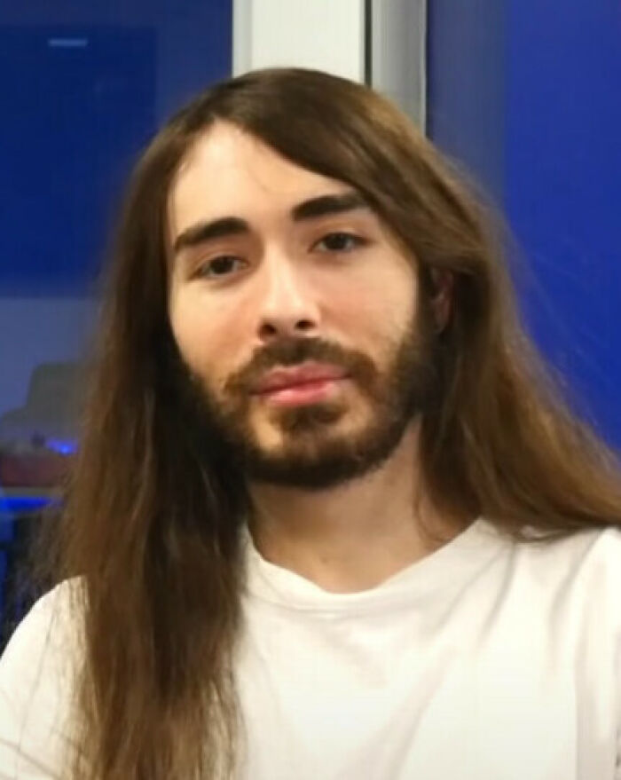 Cr1TiKaL: The Deadpan YouTuber Who Plays Games and Runs an Esports Empire