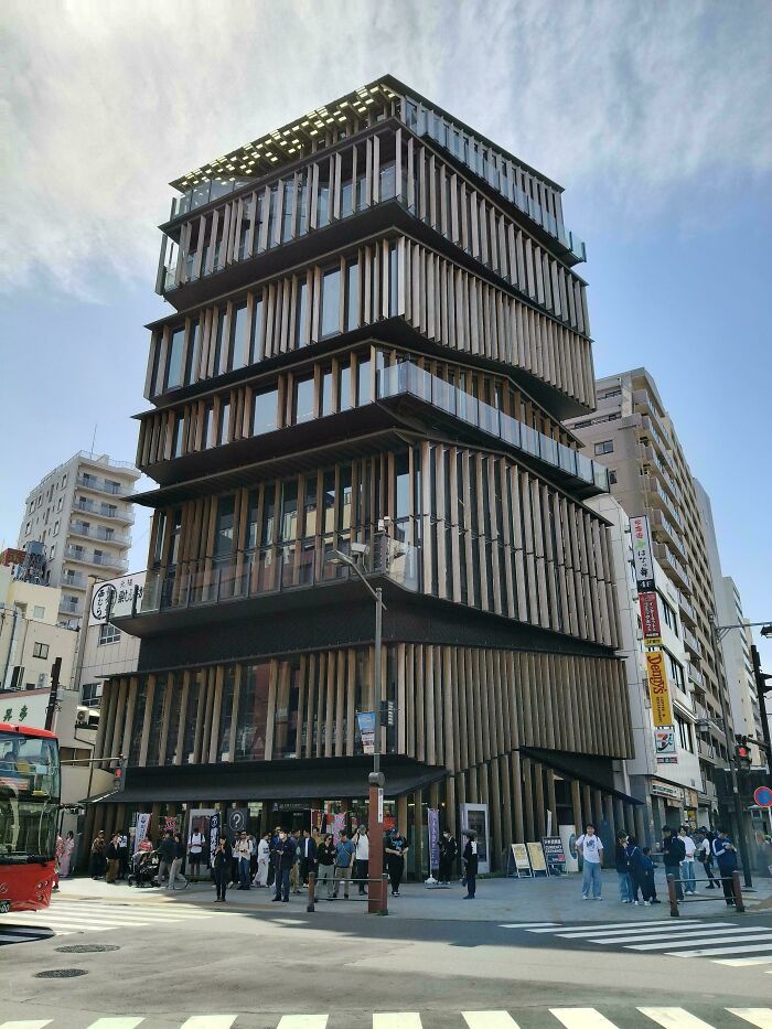 80 Modern Buildings That Broke the Mold and Blew Our Minds