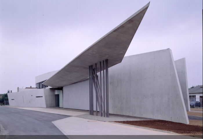 80 Modern Buildings That Broke the Mold and Blew Our Minds