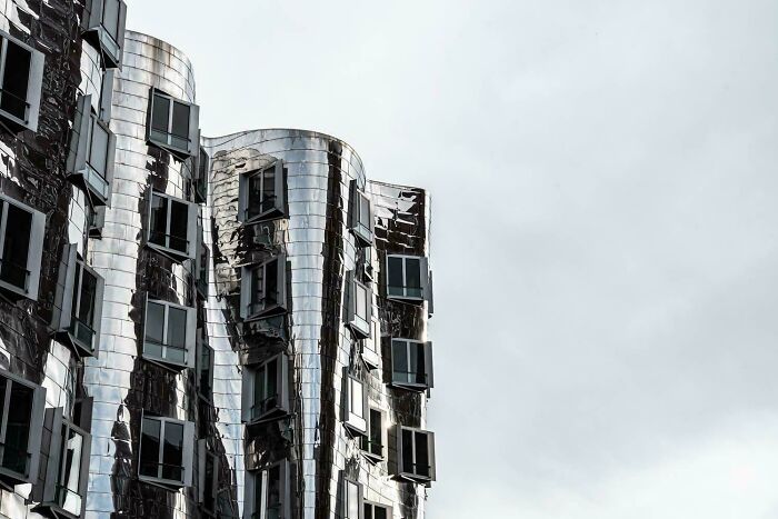 80 Modern Buildings That Broke the Mold and Blew Our Minds