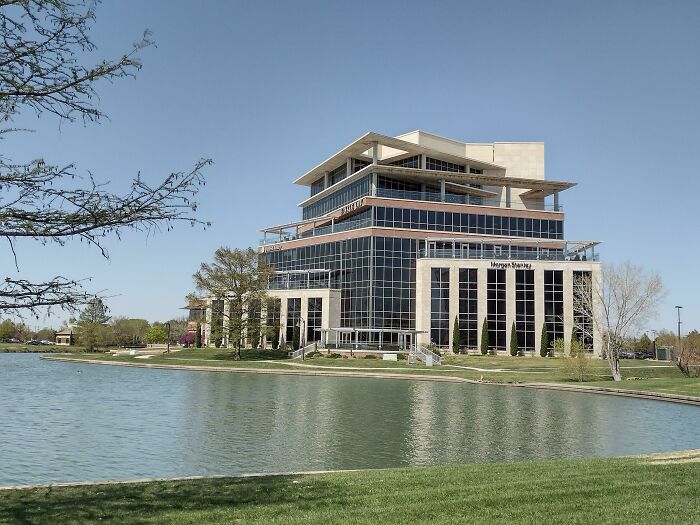 80 Modern Buildings That Broke the Mold and Blew Our Minds