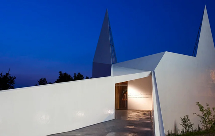 80 Modern Buildings That Broke the Mold and Blew Our Minds