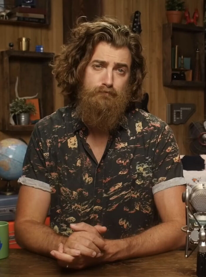 Rhett Mclaughlin’s Year-Long Hair Journey