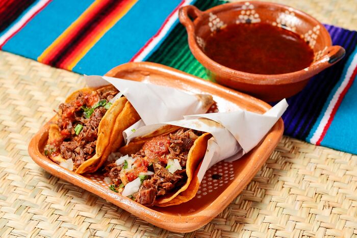 The Most Overhyped American Foods That You’ll Probably Roll Your Eyes At
