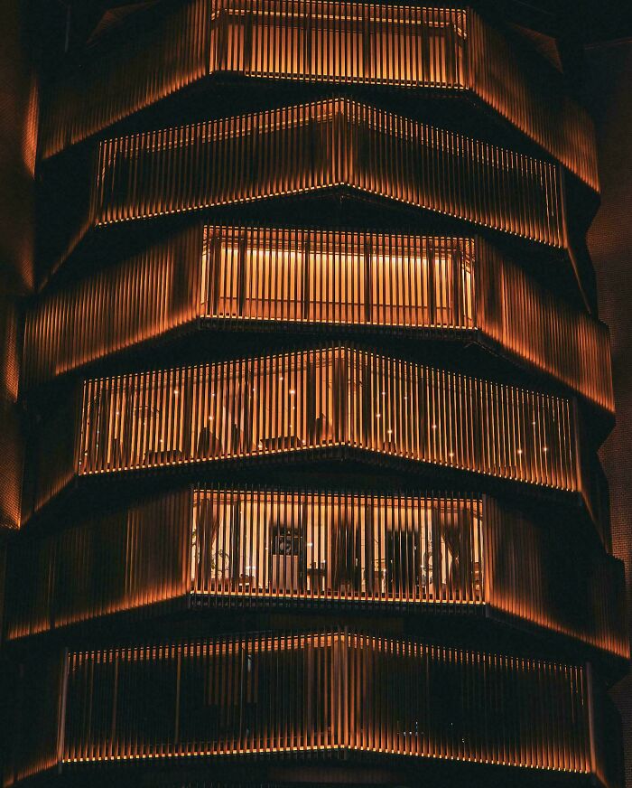 Cool Building Hiding In Tokyo’s Bustling Shinjuku