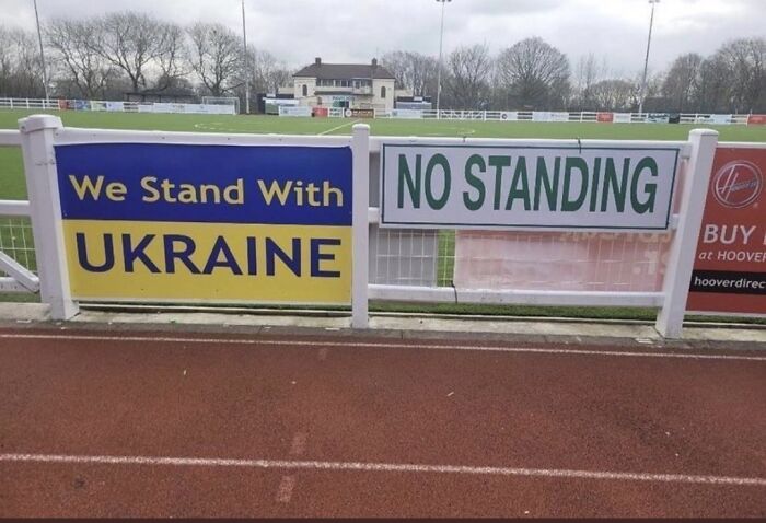No Standing? Ad Says Take a Seat!