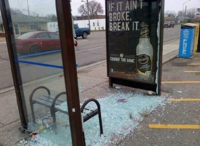 Poor Choice Of Ad Placement – Oof!