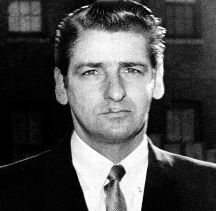 Wait, They Actually Shared That?! 32 Wild Serial Killer Stories From People Who Lived It