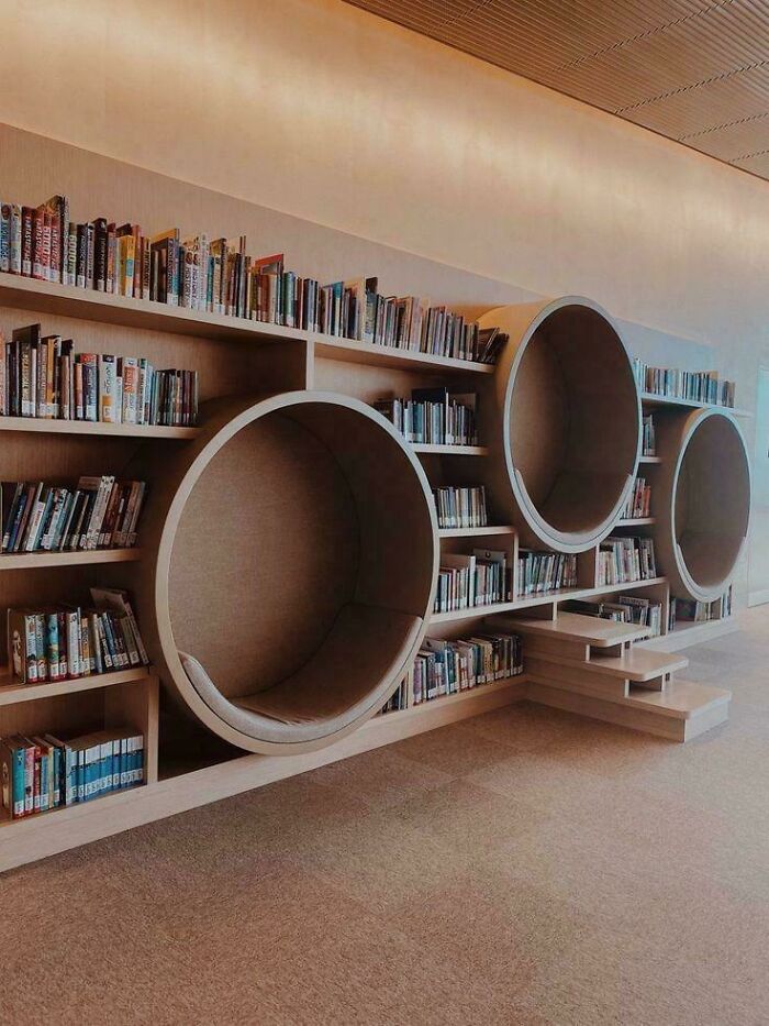 How Do You Even Make A Perfect Wooden Circle Like This? Asking For A Friend.