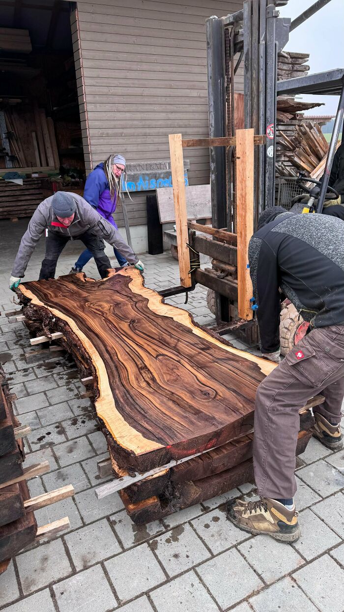 Cut The Most Special Walnut Ever—And It Shows