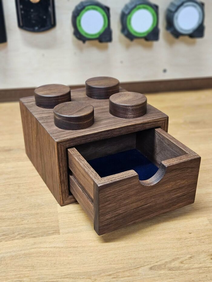 Built A 10:1 LEGO Brick Drawer For My 2-Year-Old Nephew!