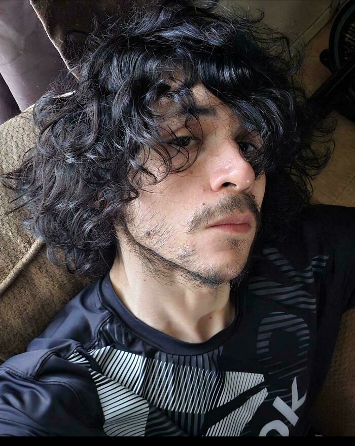 Don’t Brush It After a Shower, Let the Waves Rule