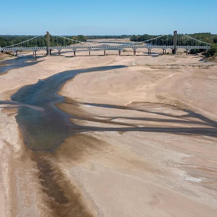 France’s River Loire Looking... Well, Pretty Thirsty