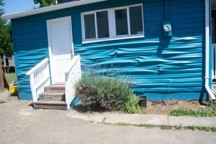 Portland Scene: Vinyl Siding Literally Blistering Off Houses in 108°F Heat