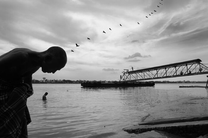 Ghat Life in Kolkata by Dipanjan Chakraborty