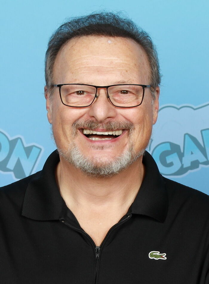 Wayne Knight: The New-Man Himself & Jurassic Park’s Dennis Nedry, 71