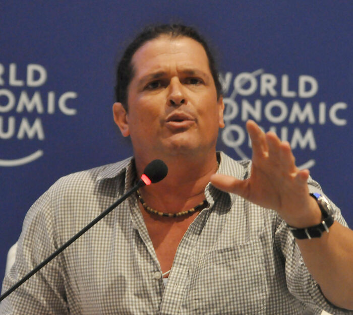 Carlos Vives: Colombia’s Rhythm King and Grammy Beast, 65