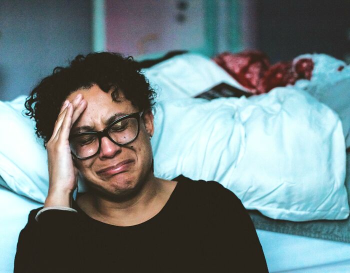 62 Wild Deathbed Confessions That Totally Changed Family Stories
