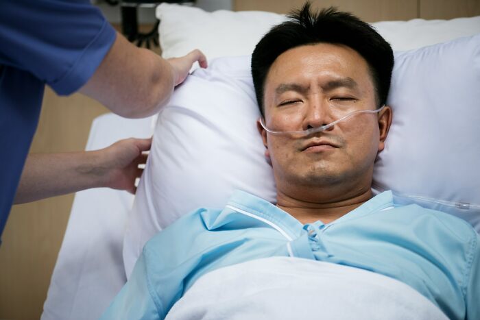 62 Wild Deathbed Confessions That Totally Changed Family Stories