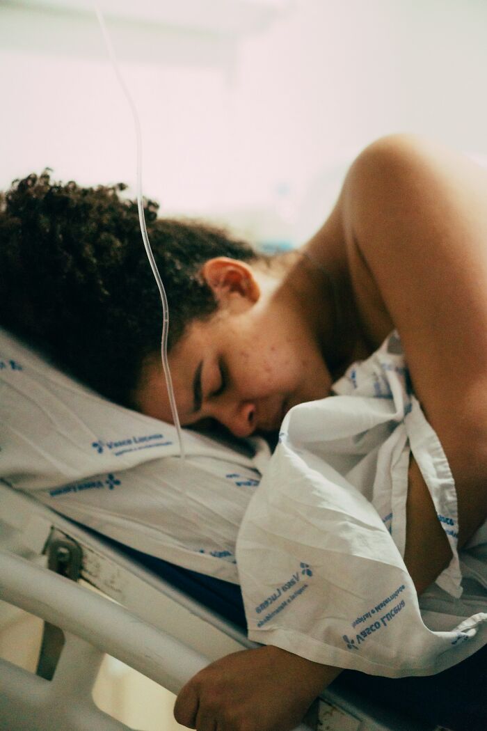 Crazy Things Moms Went Through That No One Warned Them About
