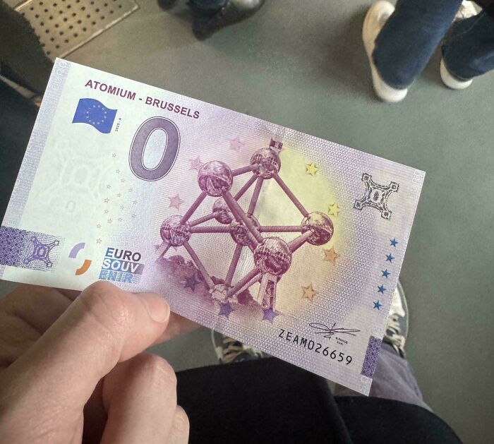 Okay, What Even Is This? 66 Mind-Boggling Pics to Scratch Your Head At!