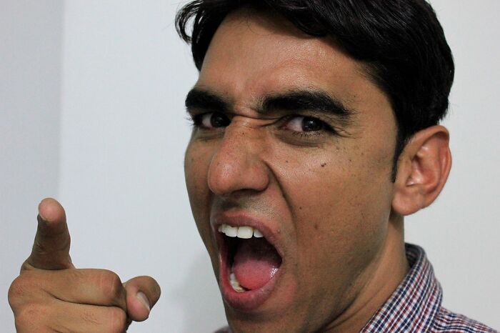 The Wildest Relationship Red Flags You Won’t Believe Were Real