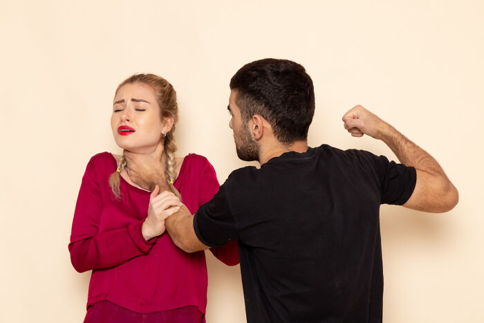 The Wildest Relationship Red Flags You Won’t Believe Were Real