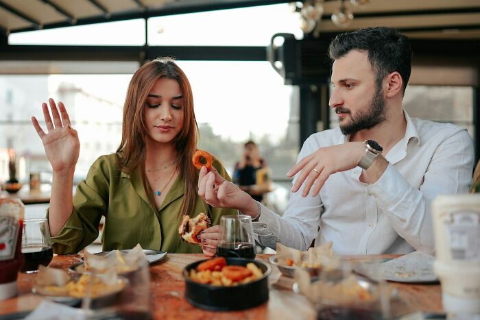 The Wildest Relationship Red Flags You Won’t Believe Were Real