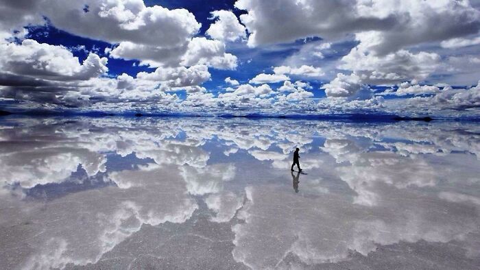 Salar De Uyuni: The World's Biggest Salt Flat Just Doing Its Thing