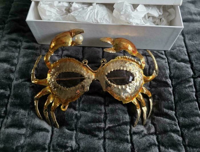 Wait Till You See These Thrift Store Wins That’ll Totally Surprise You