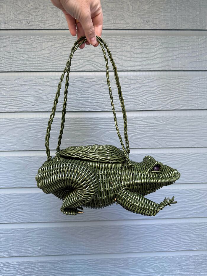 Wait Till You See These Thrift Store Wins That’ll Totally Surprise You