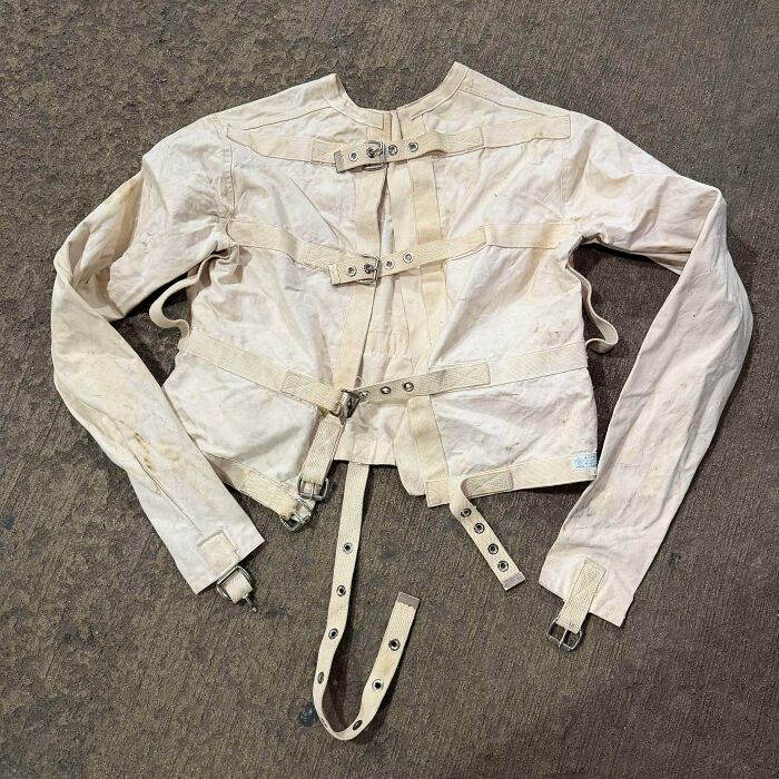 Wait Till You See These Thrift Store Wins That’ll Totally Surprise You